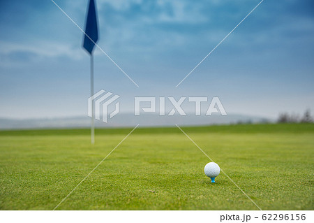 golf ball on green golf ball on green 62296156