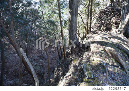 石裂山 62298347