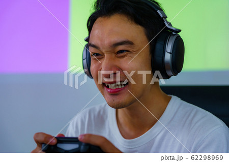 5Gの有力なアプリケーションであるゲーム　eスポーツ　クラウド　応用　未来　将来　次世代　ゲーム 62298969