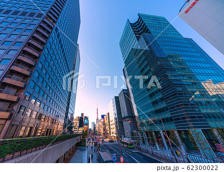 日本の東京都市景観　浜松町駅前・世界貿易センタービルや六本木ヒルズ、東京タワー… 62300022