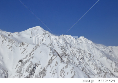 八方尾根から望む厳冬期の白馬三山 八方尾根から望む厳冬期の白馬三山 62304424