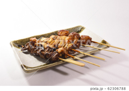 焼き鳥 醤油だれ 盛り合わせ5本 62306788