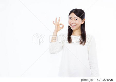 30代 女性 30代 女性 62307656