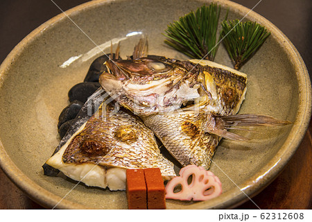 鯛の宝楽焼 62312608