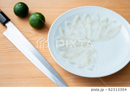 ふぐ薄造り 62313304