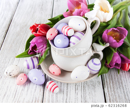 Easter eggs and tulips 62316268