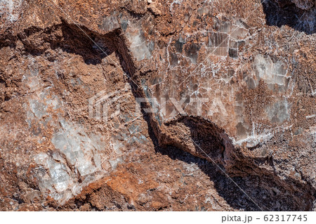 Detailed closeup view of salt rocks in mine 62317745