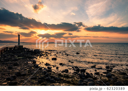瀬詰崎灯台 (夕景) 瀬詰崎灯台 (夕景) 62320389