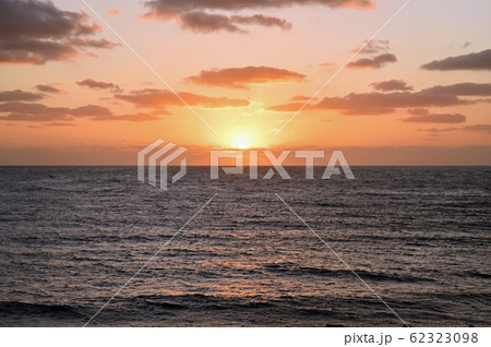 鉄道の旅 五能線 深浦夕景 西浜街道 鉄道の旅 五能線 深浦夕景 西浜街道 62323098