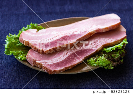 厚切りベーコン 厚切りベーコン 62323128