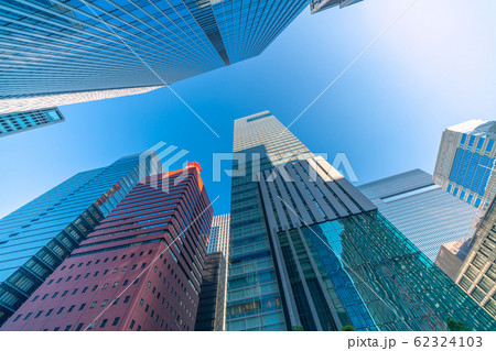 日本の東京都市景観 大手町ワン(画面上)などを望む 日本の東京都市景観 大手町ワン(画面上)などを望む 62324103