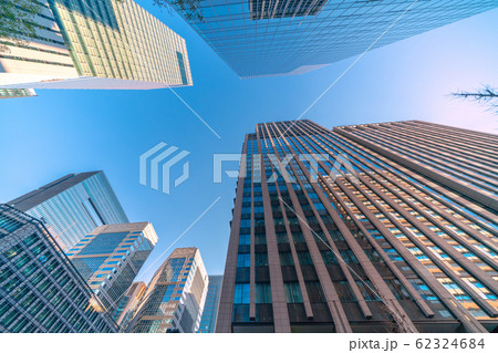 日本の東京都市景観  大手町・摩天楼（大手町ワンなど）を望む 62324684