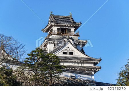 高知県高知市　快晴の高知城天守 62326270