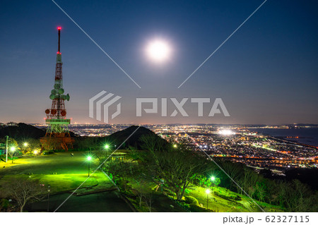 《神奈川県》湘南平の夜景・満月の夜 《神奈川県》湘南平の夜景・満月の夜 62327115