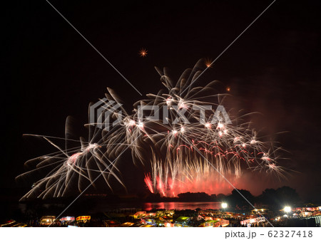 利根川の花火 62327418
