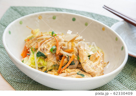 麩チャンプルー 62330409