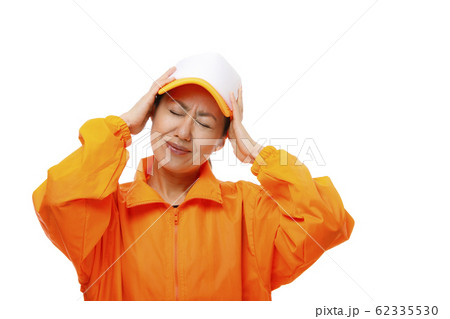 ストレスを抱える女性 62335530