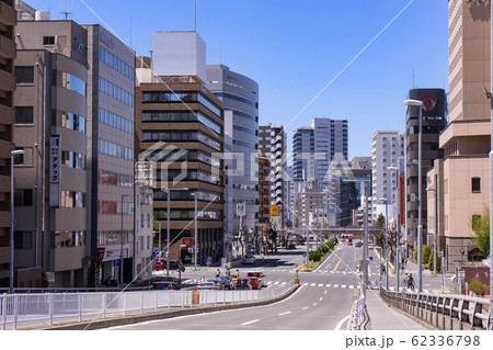 名古屋市東区 錦通 都市風景 千種駅周辺 新千種橋より新千種橋西交差点を望む 名古屋市東区 錦通 都市風景 千種駅周辺 新千種橋より新千種橋西交差点を望む 62336798