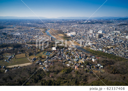 東谷山山頂からの春日井市街の眺め 愛知県名古屋市 (ドローンによる空撮) 東谷山山頂からの春日井市街の眺め 愛知県名古屋市 (ドローンによる空撮) 62337408