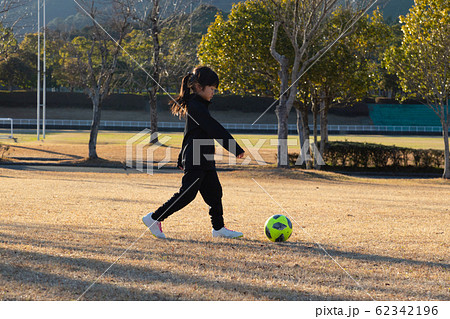 サッカー練習 サッカー練習 62342196