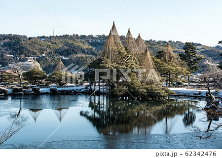 雪の兼六園 雪の兼六園 62342476