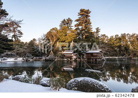 雪の兼六園 雪の兼六園 62342478