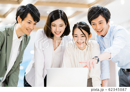 ビジネス 若手 ビジネス 若手 62345087