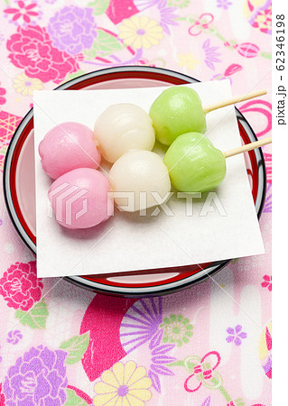和菓子 三色団子 62346198