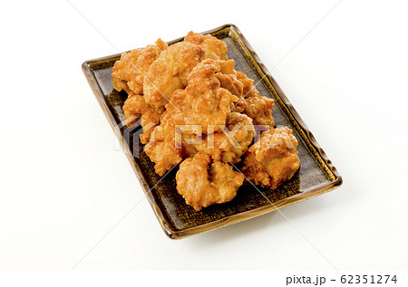 鶏の唐揚げ 鶏の唐揚げ 62351274