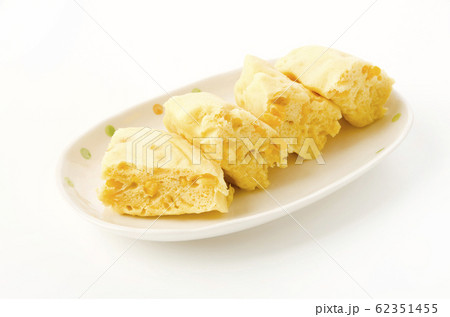 コーン入り蒸しパン コーン入り蒸しパン 62351455