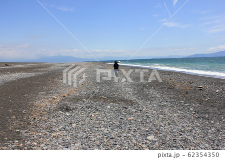 ~かの人は海を見やら歩み道を行く~ ~かの人は海を見やら歩み道を行く~ 62354350