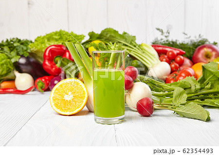 Various Freshly Vegetable Juices for Detox Various Freshly Vegetable Juices for Detox 62354493