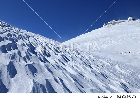 シュカブラ　乗鞍岳　乗鞍コロナ観測所 62356078