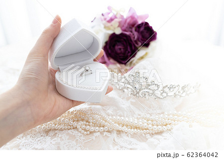 ウエディング 婚約指輪 ウエディング 婚約指輪 62364042