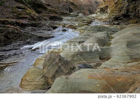 滝沢川のおう穴　福島県金山町 62367902