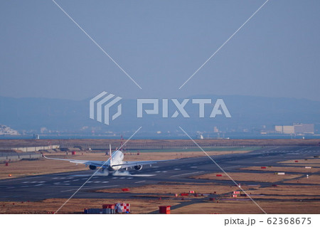 羽田空港に着陸 羽田空港に着陸 62368675