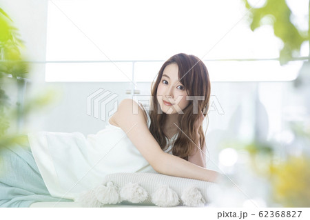 女性 女性 62368827