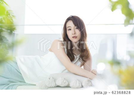 女性 女性 62368828