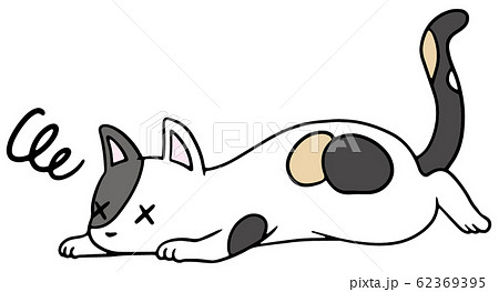 倒れた猫のイラスト(三毛)_弱り顔 62369395