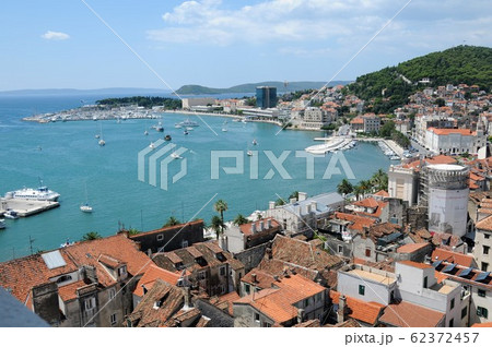 クロアチア、ダルマチア地方、スプリット、大聖堂鐘楼からの眺め 62372457
