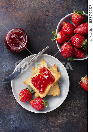 Toasts with strawberry jam Toasts with strawberry jam 62374237
