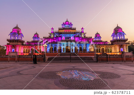 Albert Hall Museum in the twilight, beautiful colorful illumination, Jaipur, India Albert Hall Museum in the twilight, beautiful colorful illumination, Jaipur, India 62378711