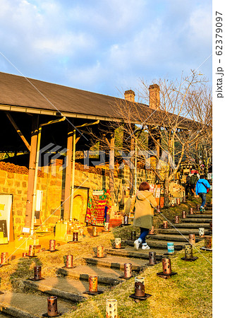 世界一飛龍窯灯ろう祭り 夕景 【佐賀県武雄市】 世界一飛龍窯灯ろう祭り 夕景 【佐賀県武雄市】 62379097