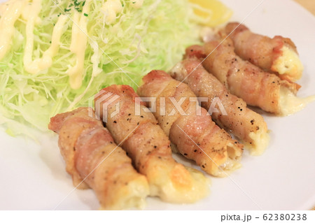 豚肉巻きチーズ 豚肉巻きチーズ 62380238
