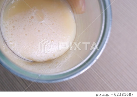自家製の練乳 62381687