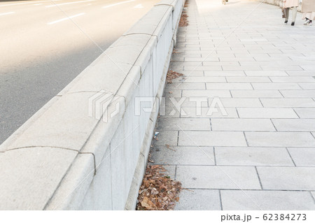 大阪 土佐堀川にかかる難波橋 大阪 土佐堀川にかかる難波橋 62384273