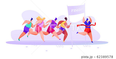 People in sportswear shorts and t-shirt finish 62389578