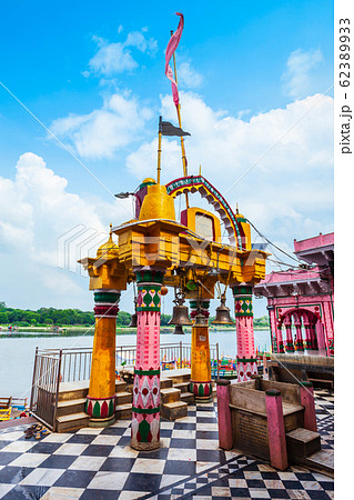 Shri Dwarkadheesh or Dwarkadhish Temple 62389933