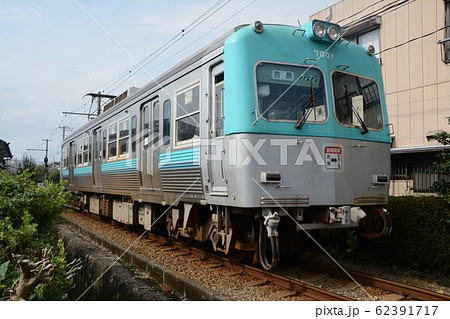 単線区間をゆく岳南電車7000形 単線区間をゆく岳南電車7000形 62391717