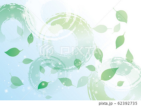 新緑　波紋　背景 62392735